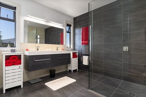 Photo of property in 6 Camellia Lane, Carterton, 5713