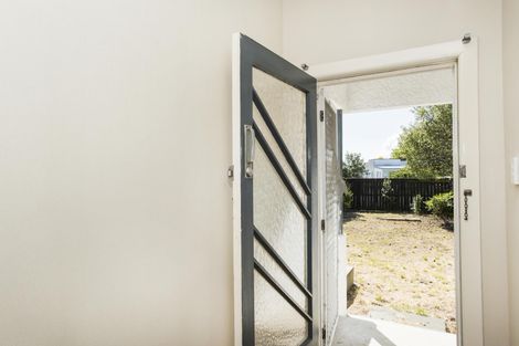 Photo of property in 17 De Lautour Road, Kaiti, Gisborne, 4010