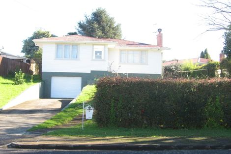 Photo of property in 3 Kay Road, Manurewa, Auckland, 2102