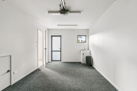 Photo of property in 365c Karori Road, Karori, Wellington, 6012