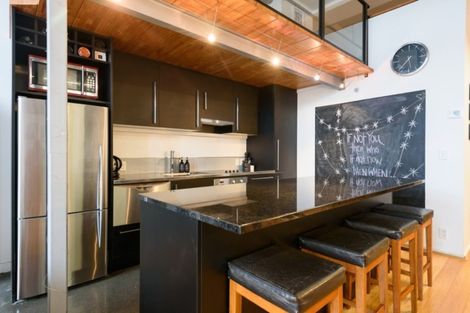 Photo of property in Stadium Garden Flats, 116/107 Thorndon Quay, Pipitea, Wellington, 6011