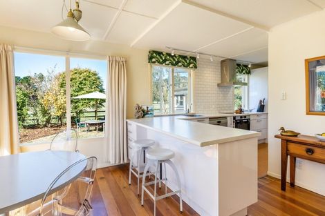 Photo of property in 9 Te Herekiekie Street, Turangi, 3334