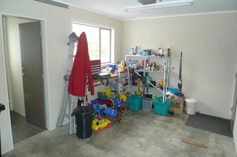 Photo of property in 147 Ironside Road, Johnsonville, Wellington, 6037
