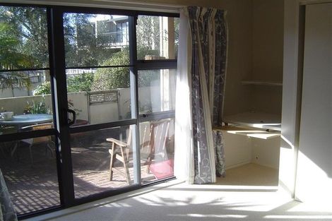 Photo of property in 25/5 Carolina Place, Albany, Auckland, 0632