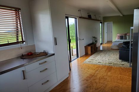 Photo of property in 54 Campbell Road, Parua Bay, Onerahi, 0192