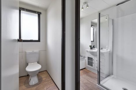 Photo of property in 2/8 Nearco Street, Randwick Park, Auckland, 2105