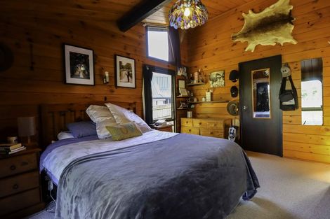 Photo of property in 5 Fernwood Place, Fitzherbert, Palmerston North, 4410