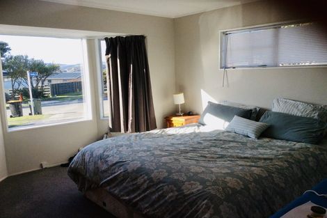 Photo of property in 38 Staithes Drive North, Whitby, Porirua, 5024