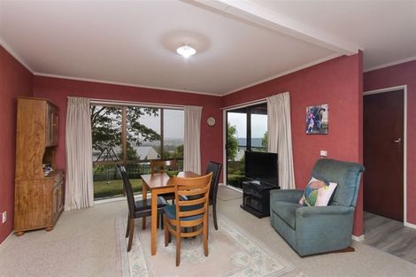 Photo of property in 6 Dunolly Place, Pukekohe, 2120