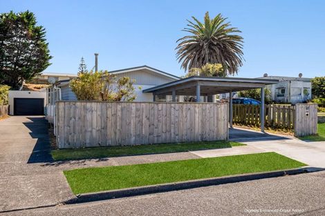 Photo of property in 47 Bamber Street, Castlecliff, Whanganui, 4501