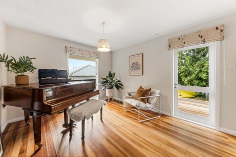 Photo of property in 13 Tirotai Crescent, Westmere, Auckland, 1022