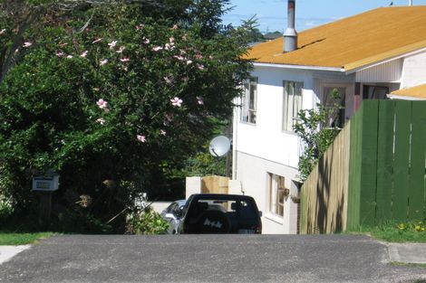 Photo of property in 1/30 Arran Road, Browns Bay, Auckland, 0630