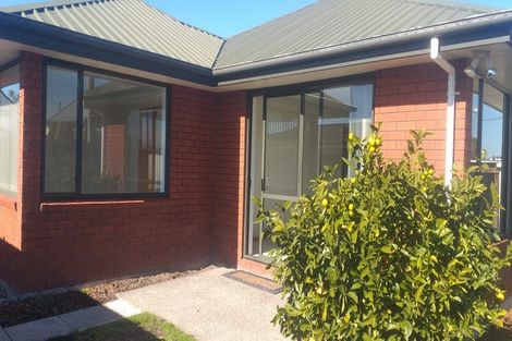 Photo of property in 1/590 Barbadoes Street, Edgeware, Christchurch, 8013