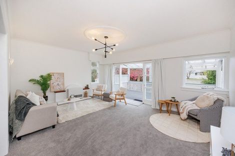 Photo of property in 20 Karina Terrace, Roslyn, Palmerston North, 4414