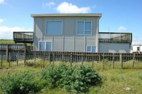 Photo of property in 29 Nukumaru Parade, Waiinu Beach, Whanganui, 4588