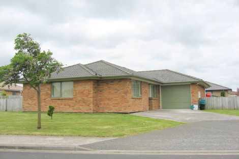 Photo of property in 21 Scotts Field Drive, Takanini, 2112