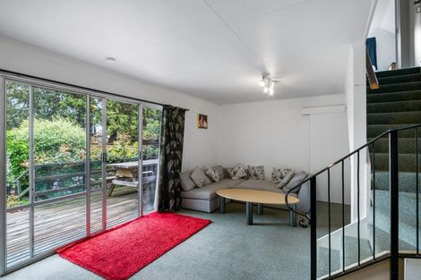 Photo of property in 2/42 Holdaway Street, Riversdale, Blenheim, 7201