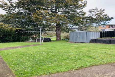 Photo of property in 15a Clark Place, Hillcrest, Hamilton, 3216