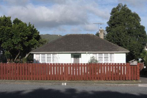 Photo of property in 36 Kowhai Street, Naenae, Lower Hutt, 5011