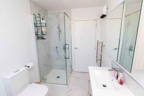 Photo of property in 7 Oliver Place, Trentham, Upper Hutt, 5018