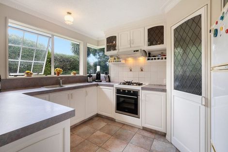 Photo of property in 52 Sunrise Avenue, Mount Maunganui, 3116
