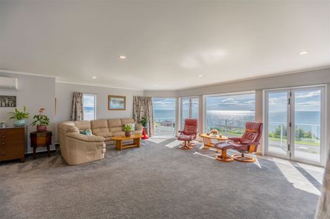 Photo of property in 134 North Shore Road, Eskdale, Napier, 4182