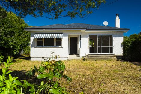 Photo of property in 17 De Lautour Road, Kaiti, Gisborne, 4010