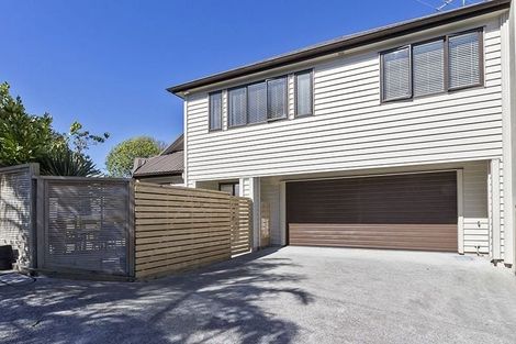 Photo of property in 32a Bleakhouse Road, Howick, Auckland, 2014