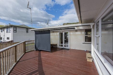 Photo of property in 132 George Street, Hikurangi, 0114