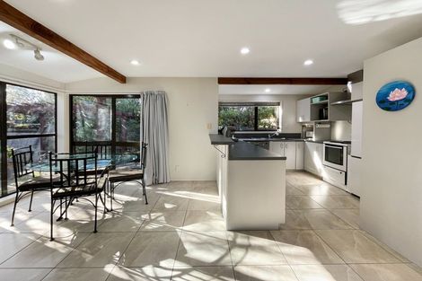 Photo of property in 2/53 Mcfaddens Road, St Albans, Christchurch, 8052