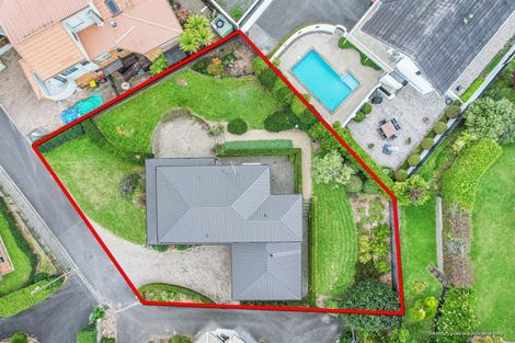 Photo of property in 5 Dallinger Street, St Andrews, Hamilton, 3200