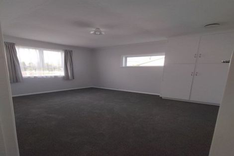 Photo of property in 143 Bartholomew Road, Levin, 5510