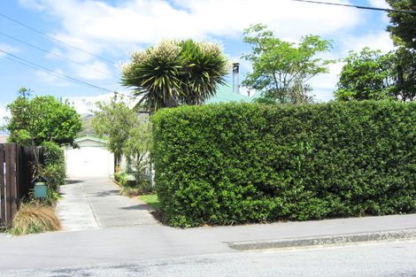 Photo of property in 9 Reeves Road, Opawa, Christchurch, 8023