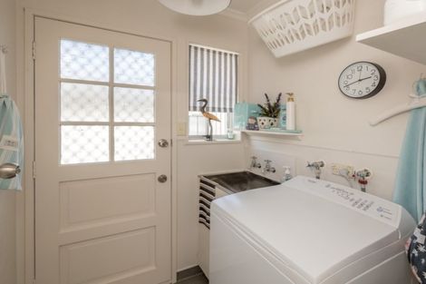 Photo of property in 30 Kent Street, Levin, 5510