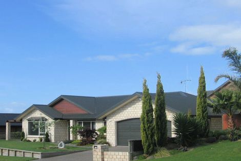Photo of property in 8a Holmwood Park Drive, Morrinsville, 3300
