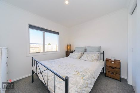 Photo of property in 18 Wescombe Grove, Feilding, 4702