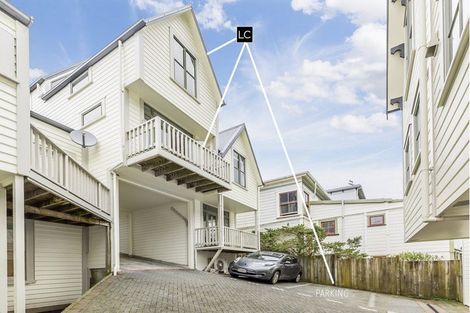 Photo of property in 2/168 Tinakori Road, Thorndon, Wellington, 6011