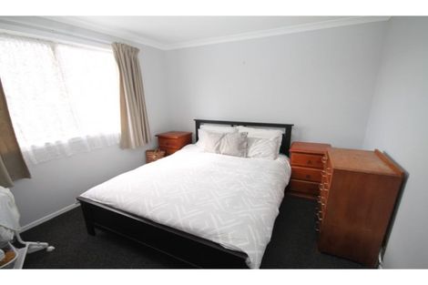 Photo of property in 71 Chichester Drive, Rosehill, Papakura, 2113