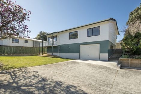 Photo of property in 94 Resolution Road, Welcome Bay, Tauranga, 3112