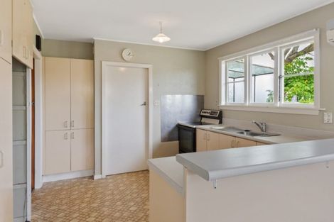 Photo of property in 69 Epsom Road, Sockburn, Christchurch, 8042