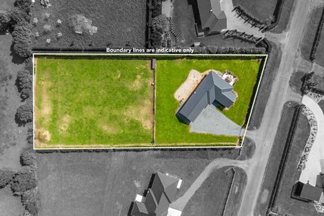 Photo of property in 10 Oriwa Lane, Levin, 5571