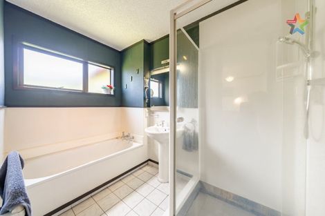 Photo of property in 25b City View Grove, Harbour View, Lower Hutt, 5010