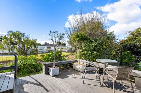 Photo of property in 40 Holland Close, Pauanui, Hikuai, 3579