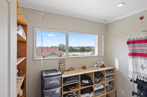 Photo of property in 37 Riverside Drive, Waiuku, 2123