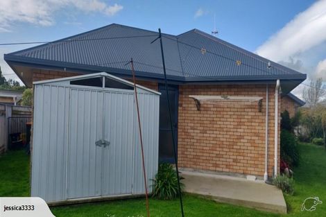 Photo of property in 99a Schnell Drive, Kelvin Grove, Palmerston North, 4414