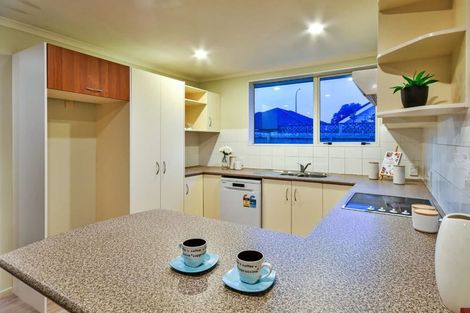 Photo of property in 29 Takatu Place, Takanini, 2112