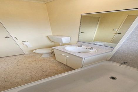 Photo of property in 32a Spriggs Crescent, Greenmeadows, Napier, 4112