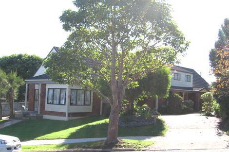 Photo of property in 8 Janome Place, Bucklands Beach, Auckland, 2014
