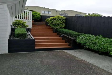 Photo of property in 53 Chelsea View Drive, Chatswood, Auckland, 0626