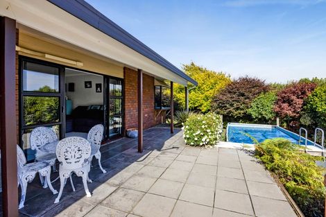 Photo of property in 14 Normanby Road, Normanby, Hawera, 4675